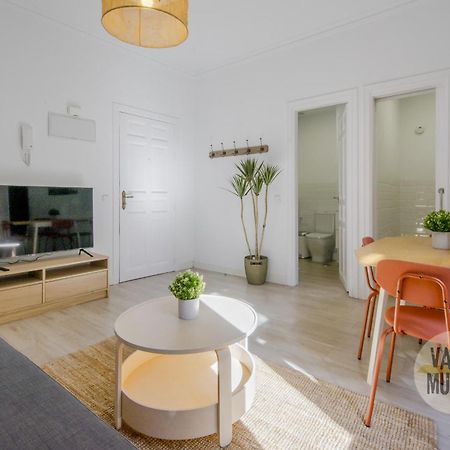 Elegant Apt Para 4Pax En Las Letras-Cortes Madrid Ngoại thất bức ảnh