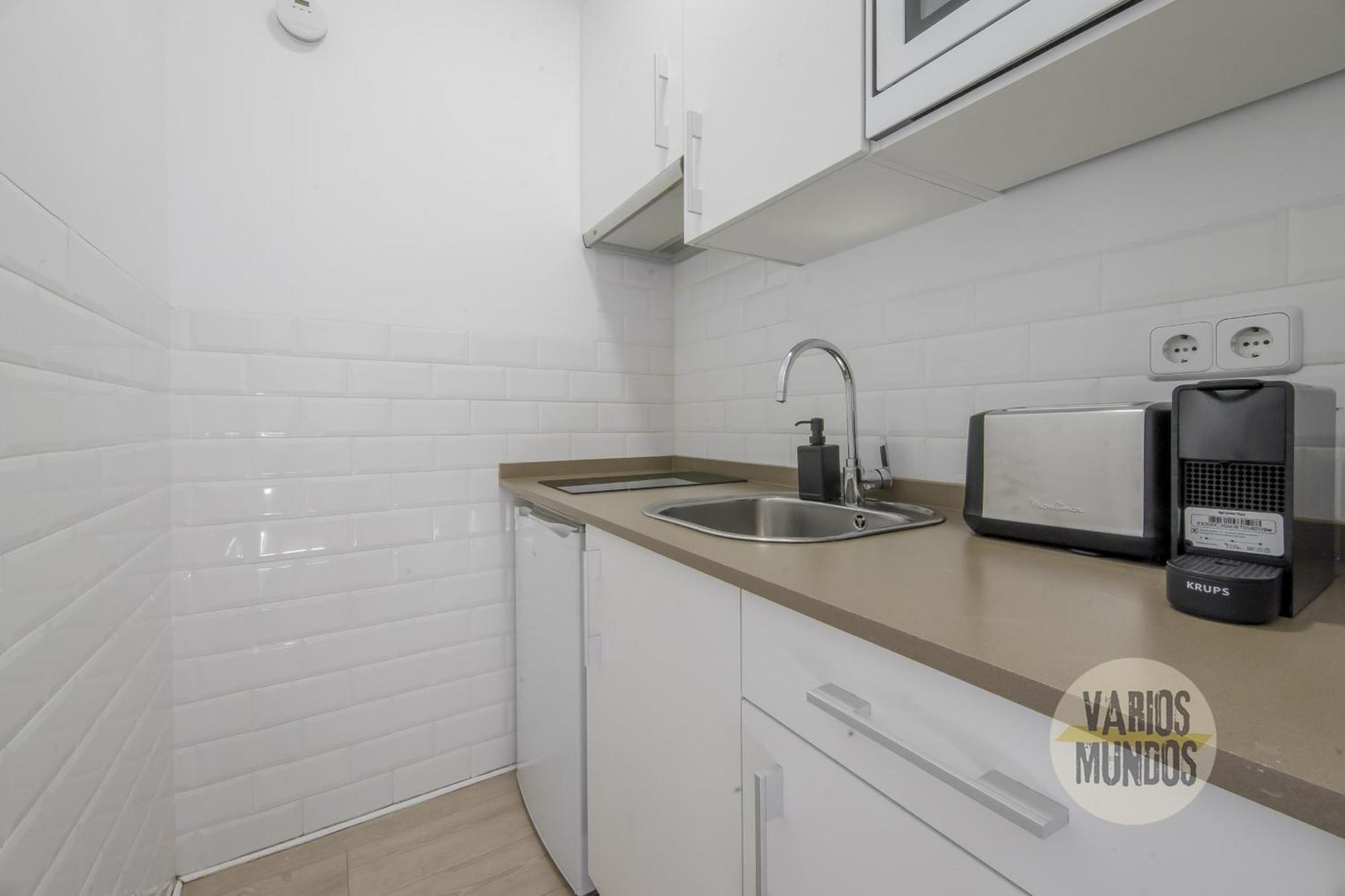 Elegant Apt Para 4Pax En Las Letras-Cortes Madrid Ngoại thất bức ảnh