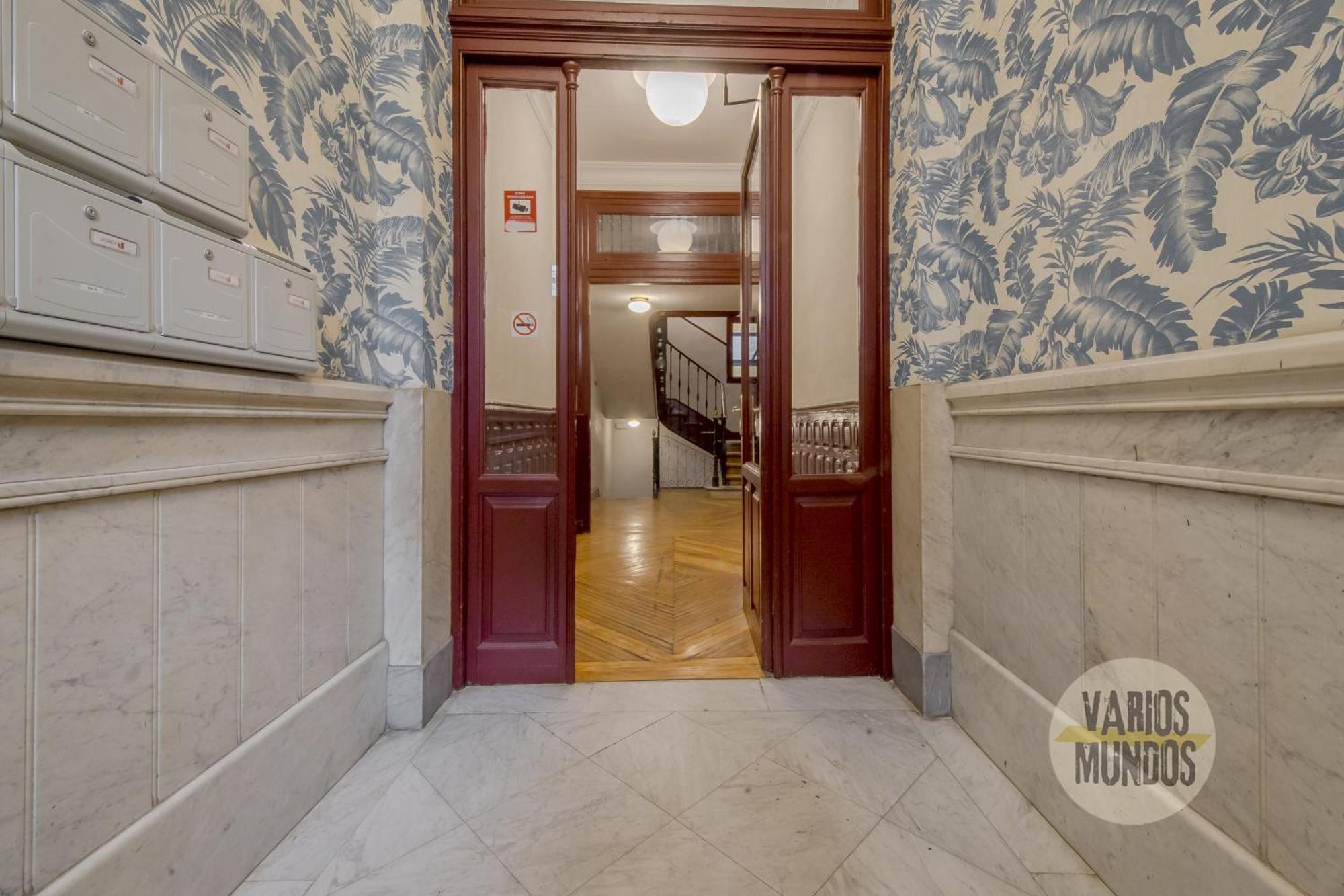 Elegant Apt Para 4Pax En Las Letras-Cortes Madrid Ngoại thất bức ảnh